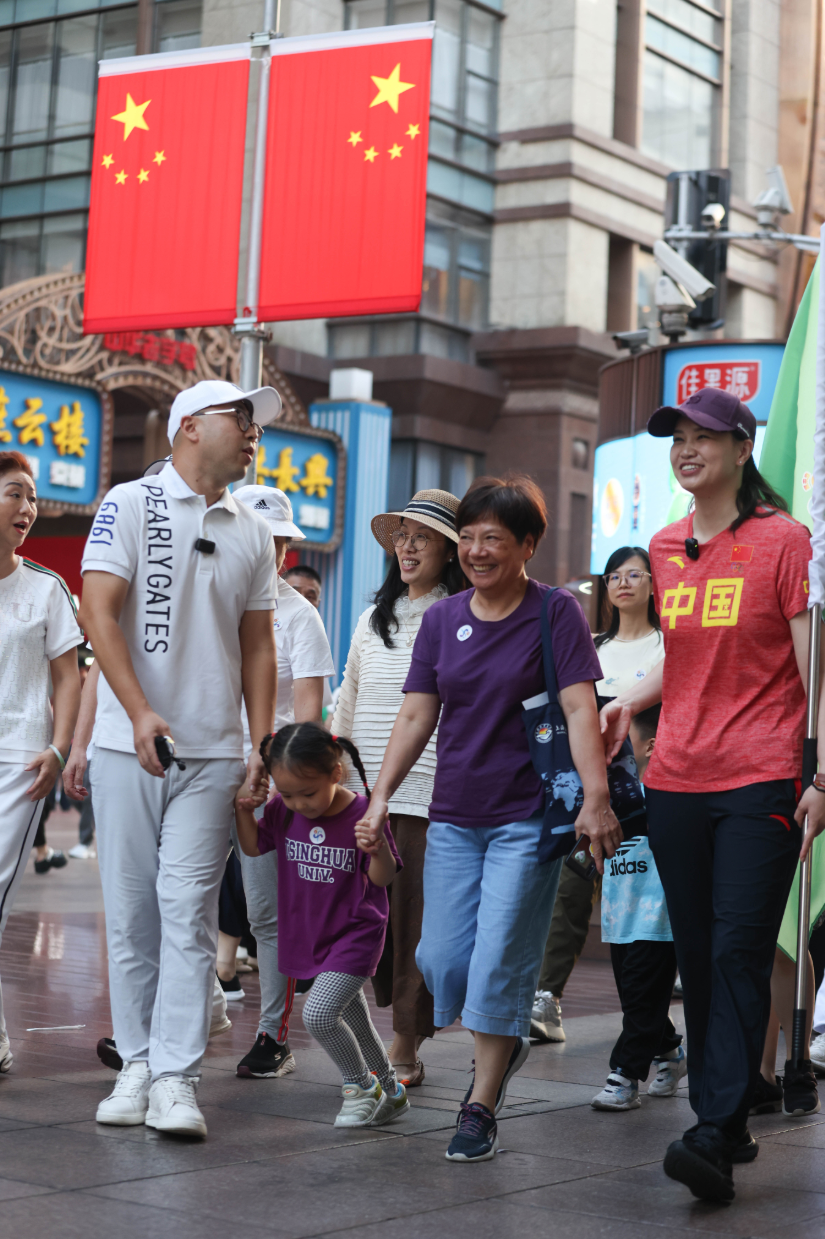 com, ciUZH com, ciUZH