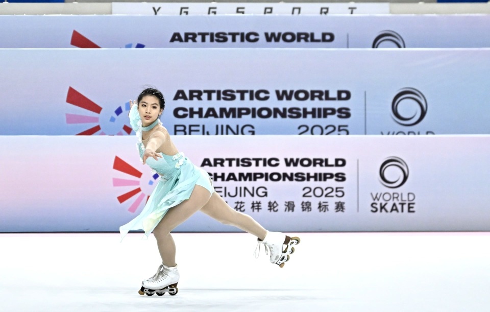 李瑶, 特邀冬奥文, 曾为国家队